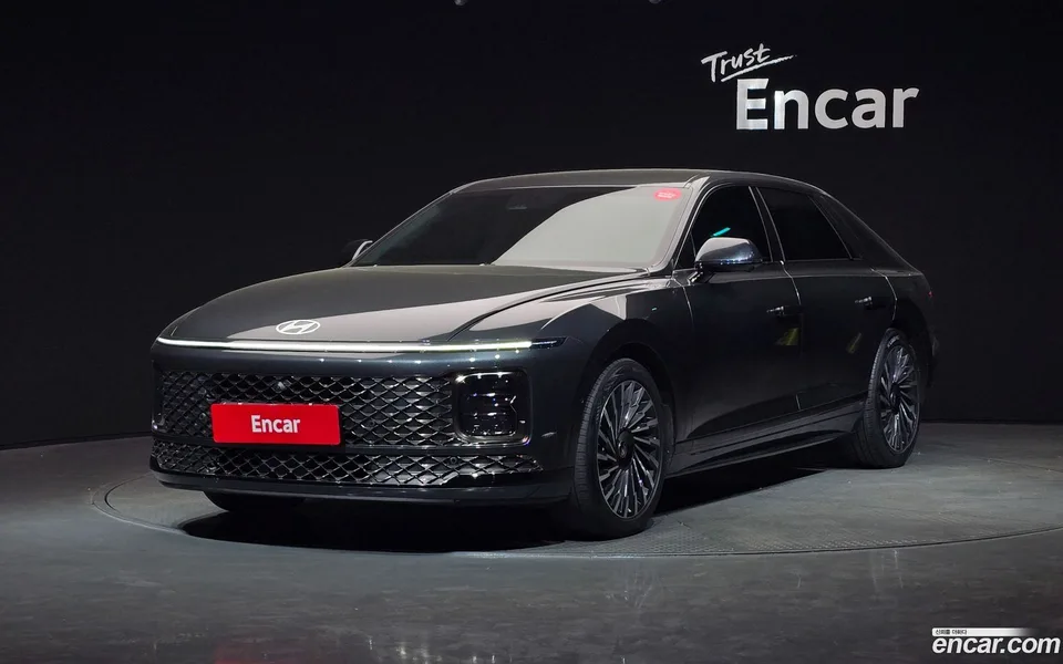 Hyundai Grandeur Hybrid 2023 — фото 1, купить с доставкой в Москву