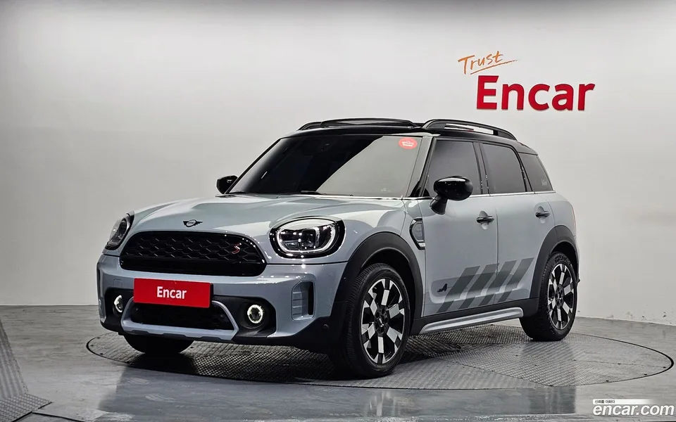 MINI Cooper S Countryman ALL4 2022 — фото 1, купить с доставкой в Москву