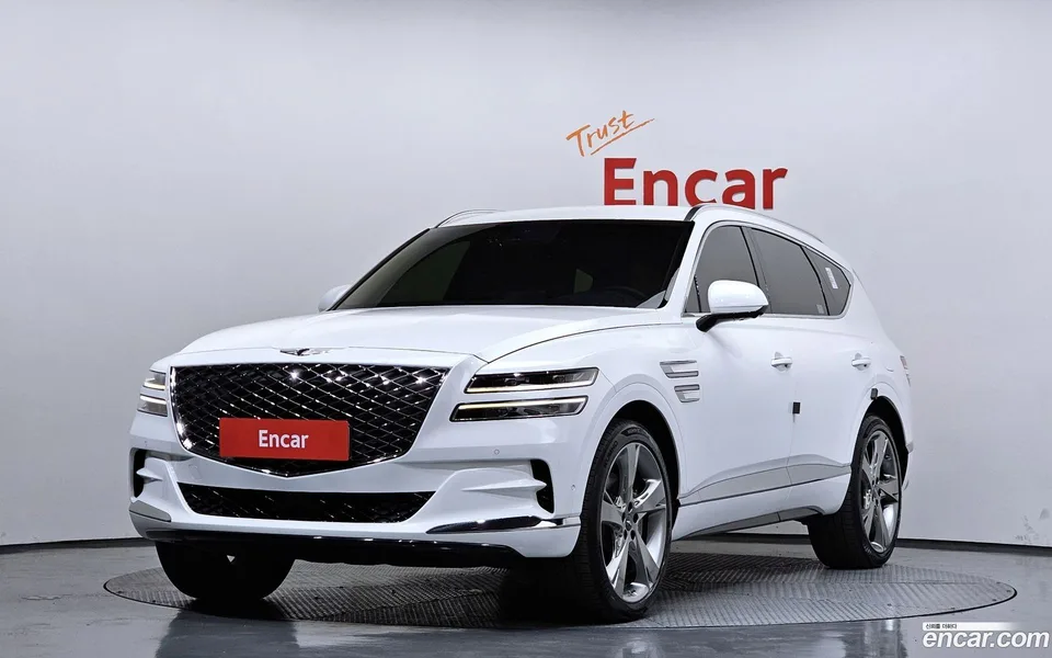 Genesis GV80 2.5T AWD 2022 — фото 1, купить с доставкой в Москву
