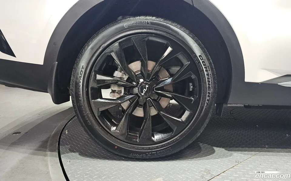 Kia Sorento 2.5T 4WD 2023 — миниатюра 5