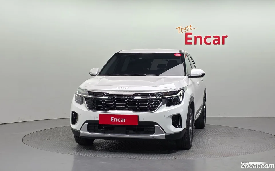 Kia Seltos 2.0 2WD 2024 — миниатюра 3