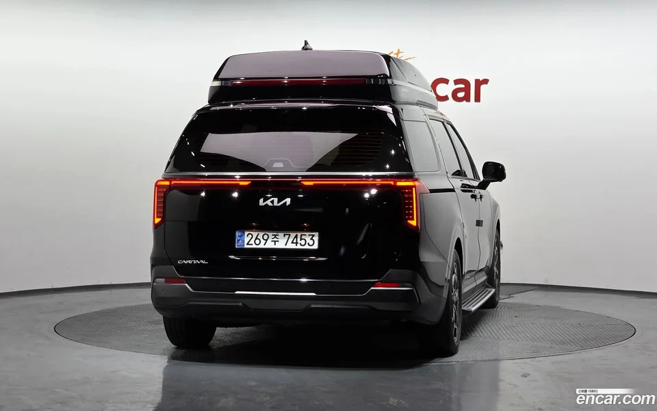 Kia Carnival 7 2023 — миниатюра 4