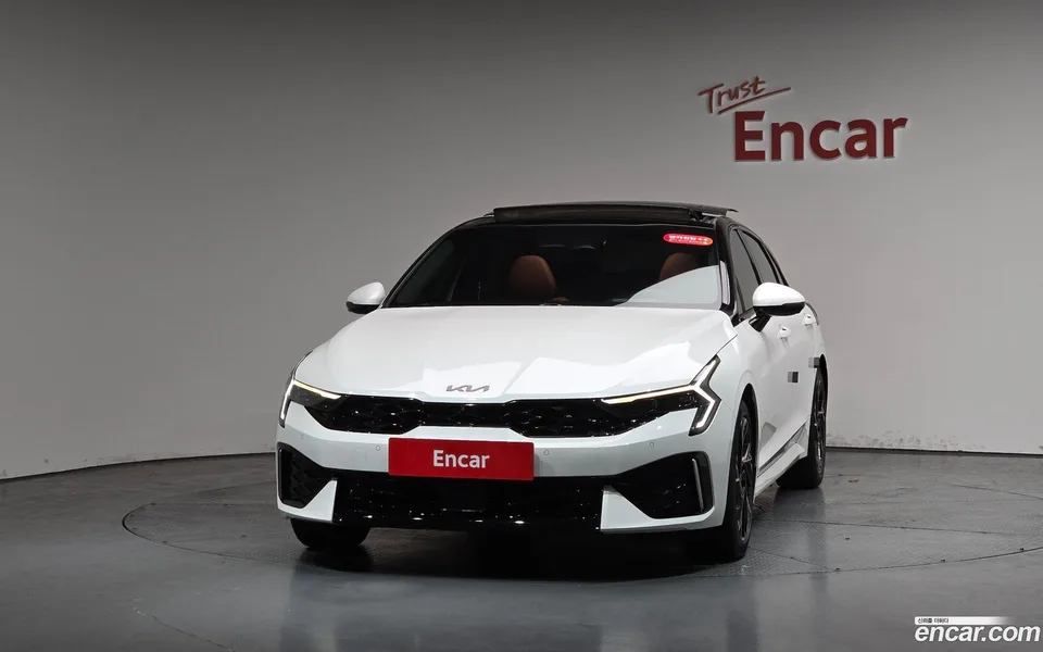 Kia K5 Hybrid 2024 — миниатюра 3