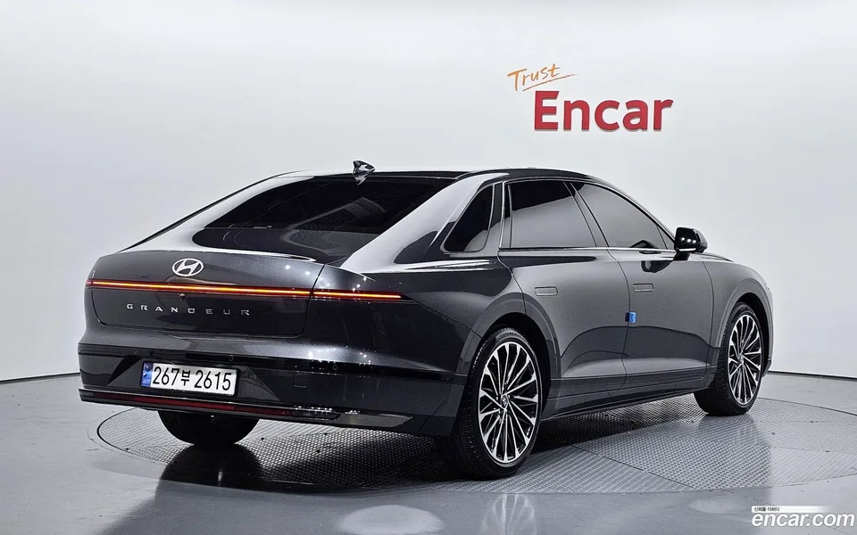 Hyundai Grandeur Hybrid 2024 — миниатюра 2