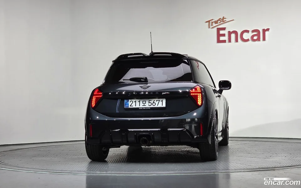 MINI Cooper S JCW 2025 — миниатюра 4