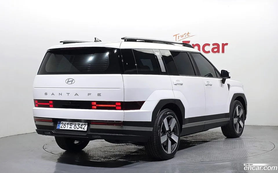 Hyundai Santa Fe HEV 1.6 2WD 2024 — миниатюра 2