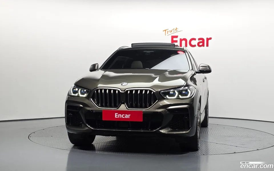 BMW X6 M50i 2022 — миниатюра 3
