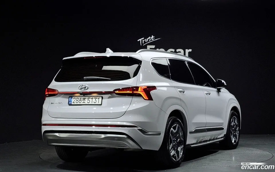 Hyundai Santa Fe HEV 1.6 2WD 2022 — миниатюра 2