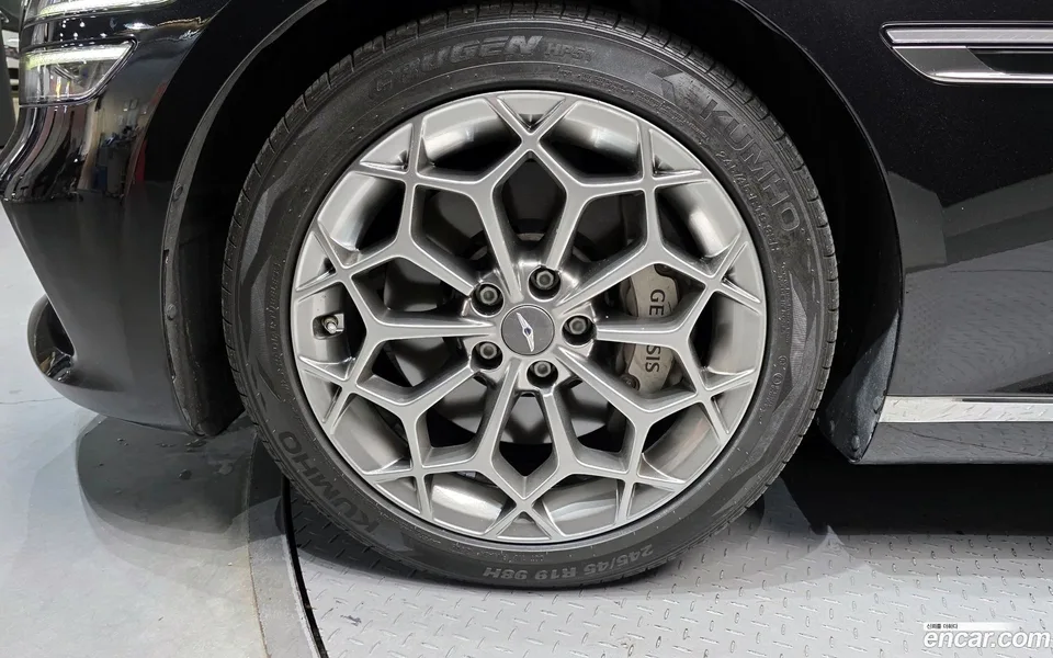 Genesis G80 2.5 2WD 2023 — миниатюра 5