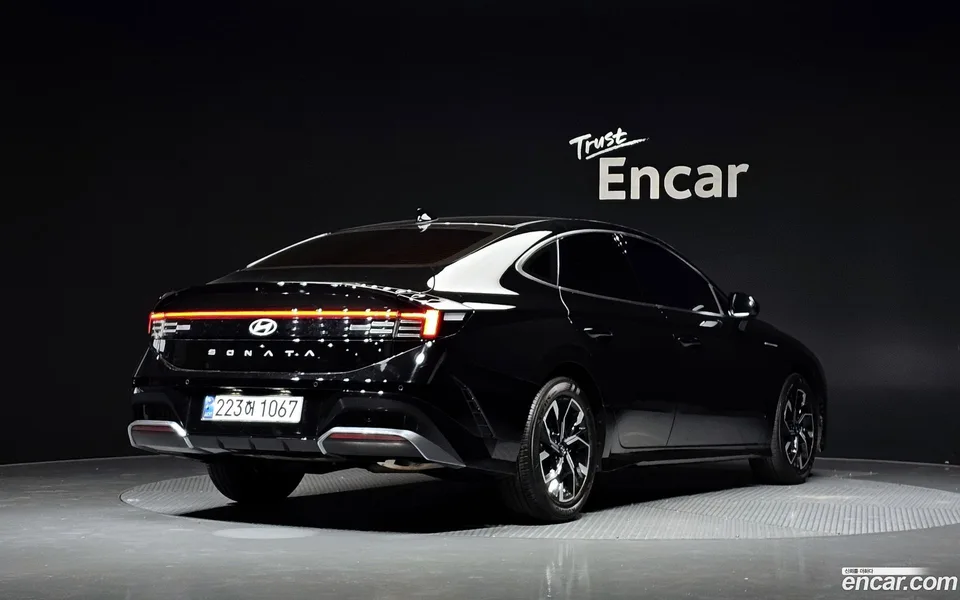 Hyundai Sonata The Edge 2.0 2024 — миниатюра 2