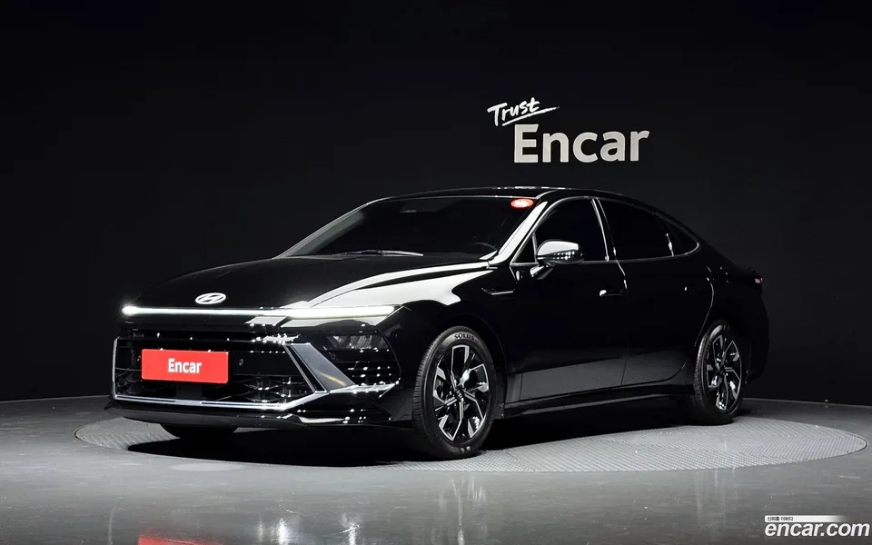 Hyundai Sonata The Edge 2.0 2024 — фото 1, купить с доставкой в Москву