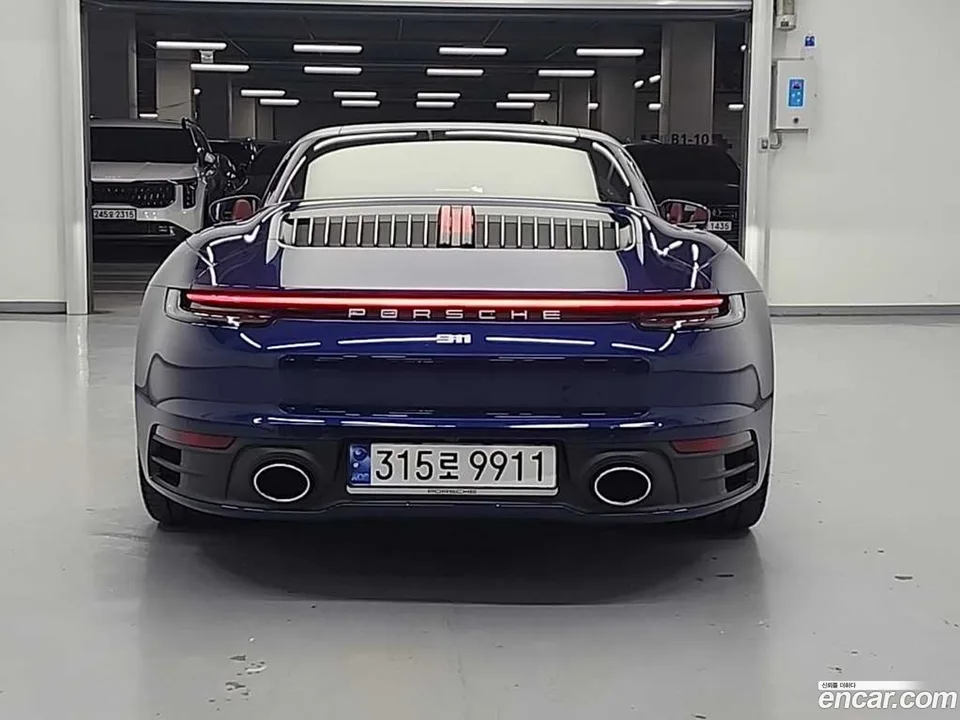 Porsche 911 (992) 4 2024 — миниатюра 3