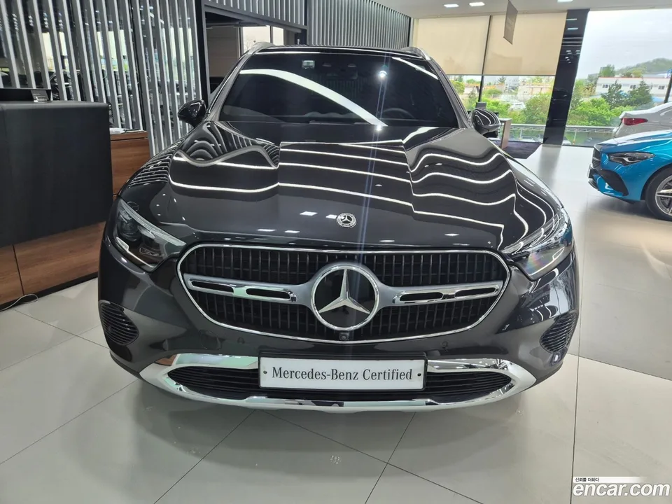 Mercedes-Benz GLC-Class GLC300 4MATIC 2025 — миниатюра 3