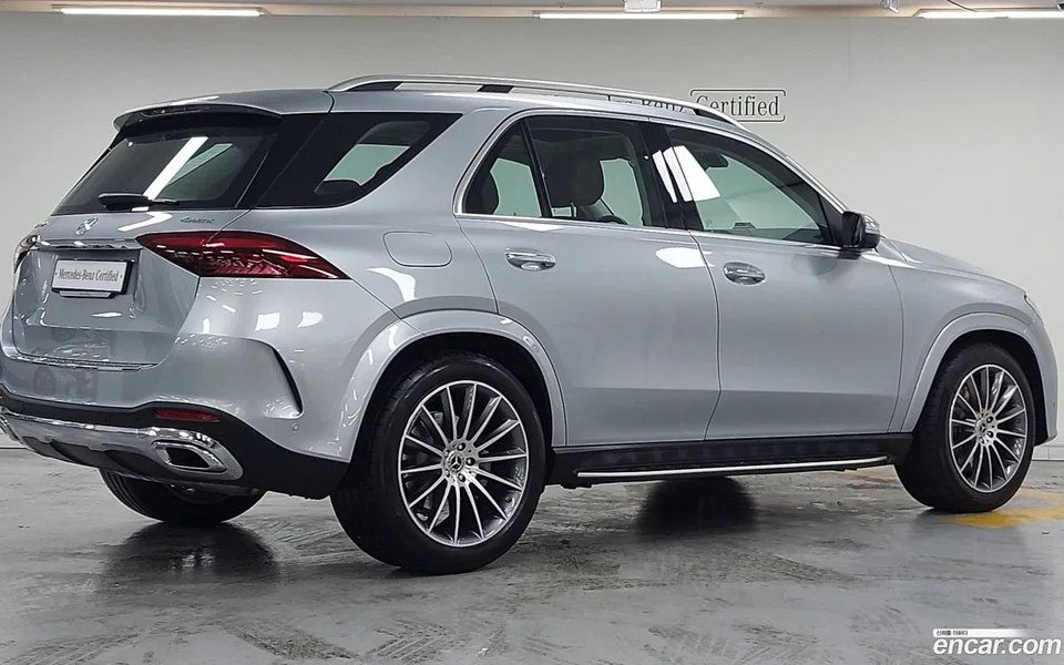 Mercedes-Benz GLE-Class GLE450 4MATIC 2025 — миниатюра 2
