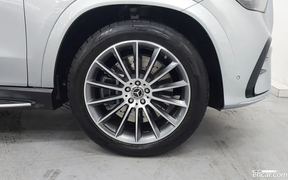 Mercedes-Benz GLE-Class GLE450 4MATIC 2025 — миниатюра 5