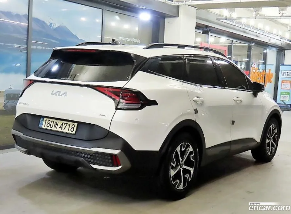 Kia Sportage Hybrid 2WD 2022 — миниатюра 2