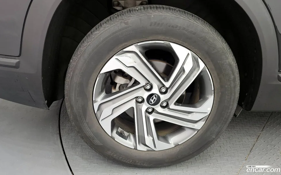Hyundai SantaFe 2.5T 2WD 2023 — миниатюра 5