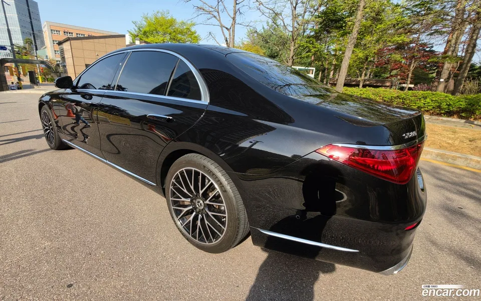 Mercedes-Benz S-Class S580L 4MATIC 2024 — миниатюра 2