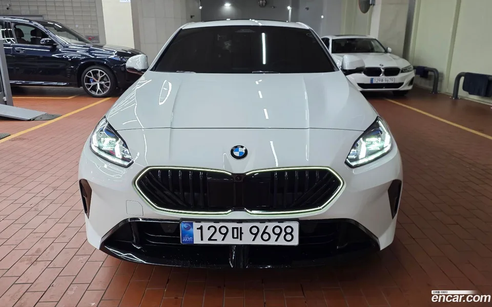 BMW 1 Series 120 M 2025 — миниатюра 3