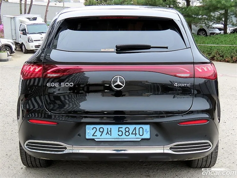 Mercedes-Benz EQE SUV EQE500 4MATIC 2023 — миниатюра 4