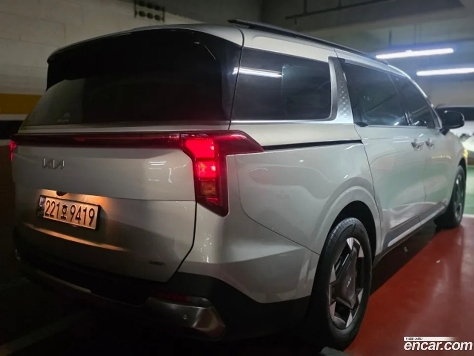 Kia Carnival HEV 9 2024 — миниатюра 4