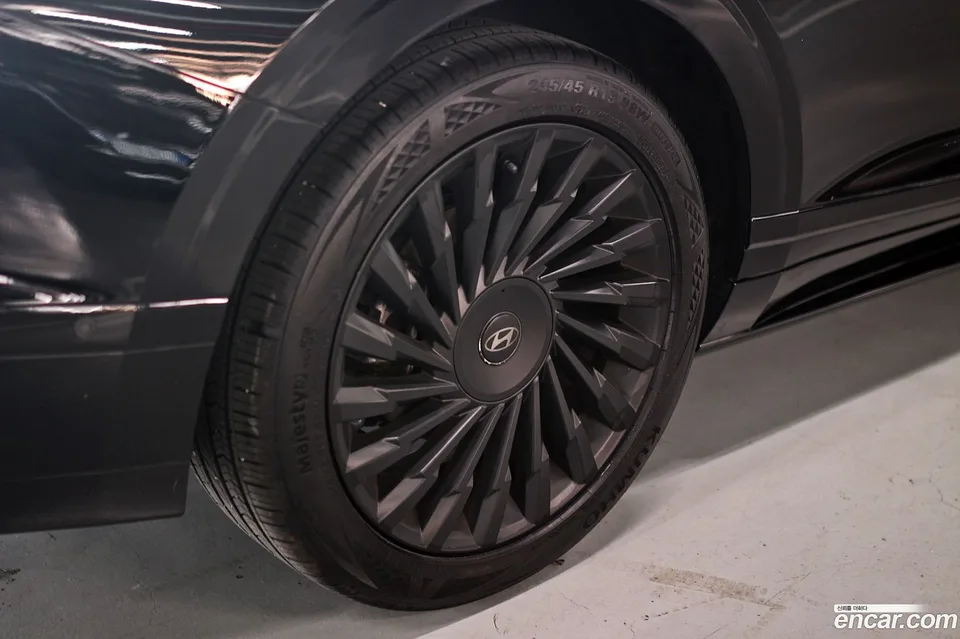 Hyundai Grandeur 2.5 2WD 2024 — миниатюра 5