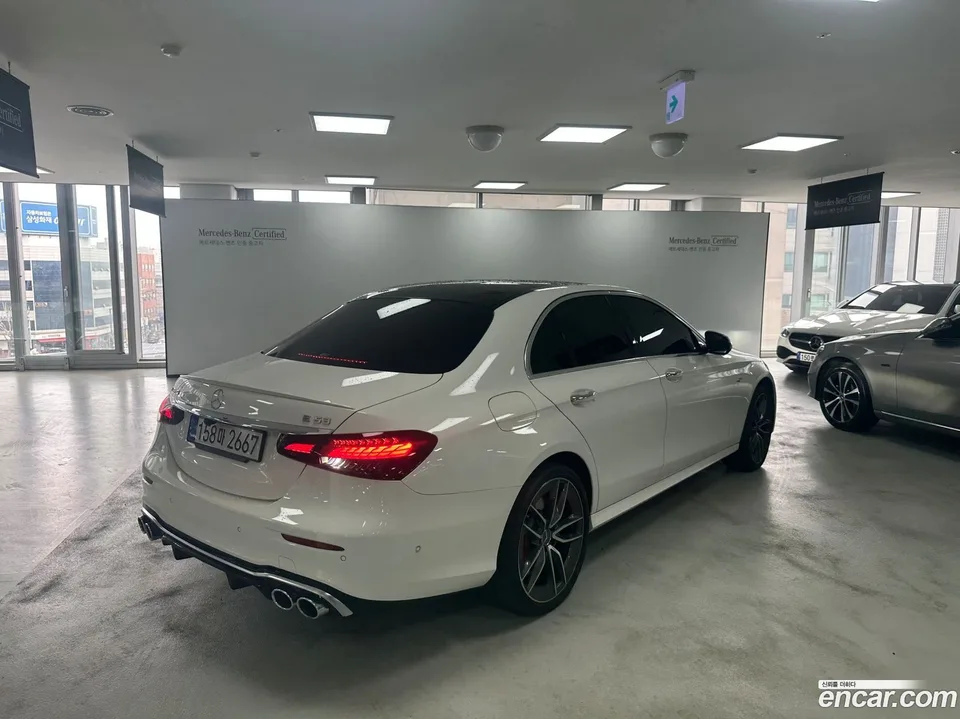 Mercedes-Benz E-Class E53 AMG 4MATIC+ 2022 — миниатюра 2