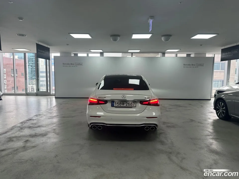 Mercedes-Benz E-Class E53 AMG 4MATIC+ 2022 — миниатюра 4