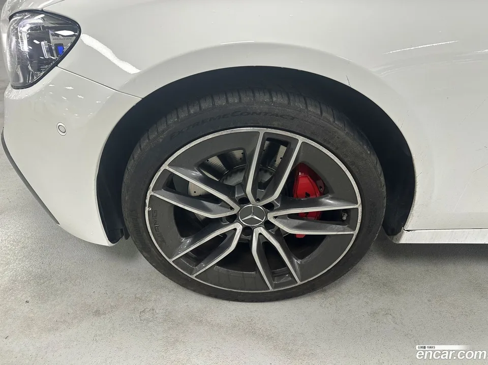 Mercedes-Benz E-Class E53 AMG 4MATIC+ 2022 — миниатюра 5