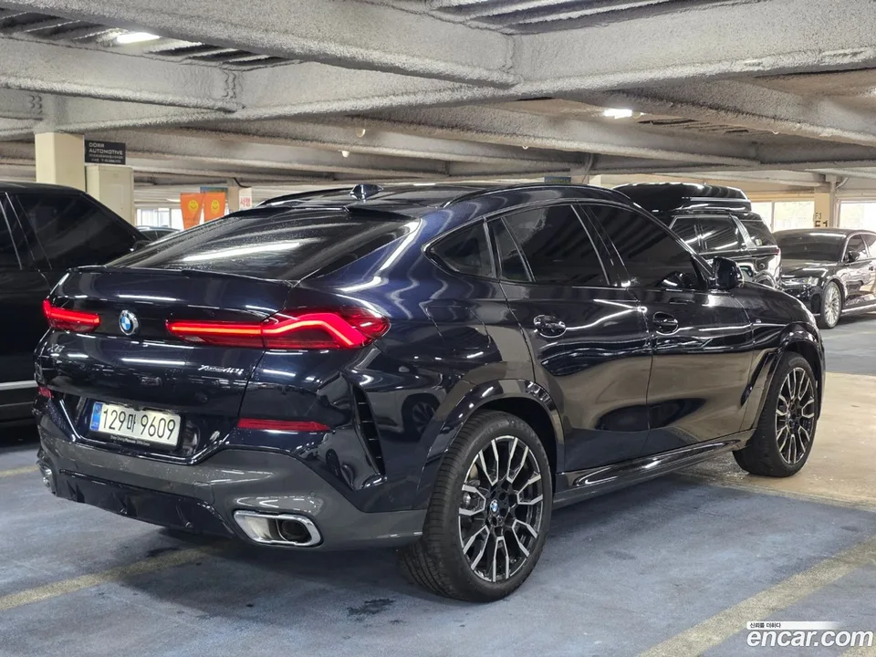 BMW X6 xDrive40i M 2025 — миниатюра 2