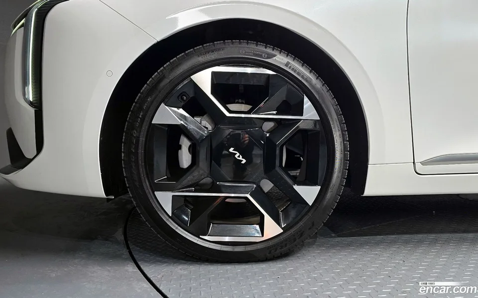 Kia K8 2.5 2WD 2025 — миниатюра 5