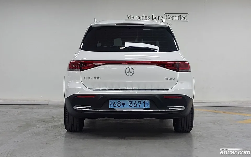 Mercedes-Benz EQB EQB300 4MATIC 2023 — миниатюра 4