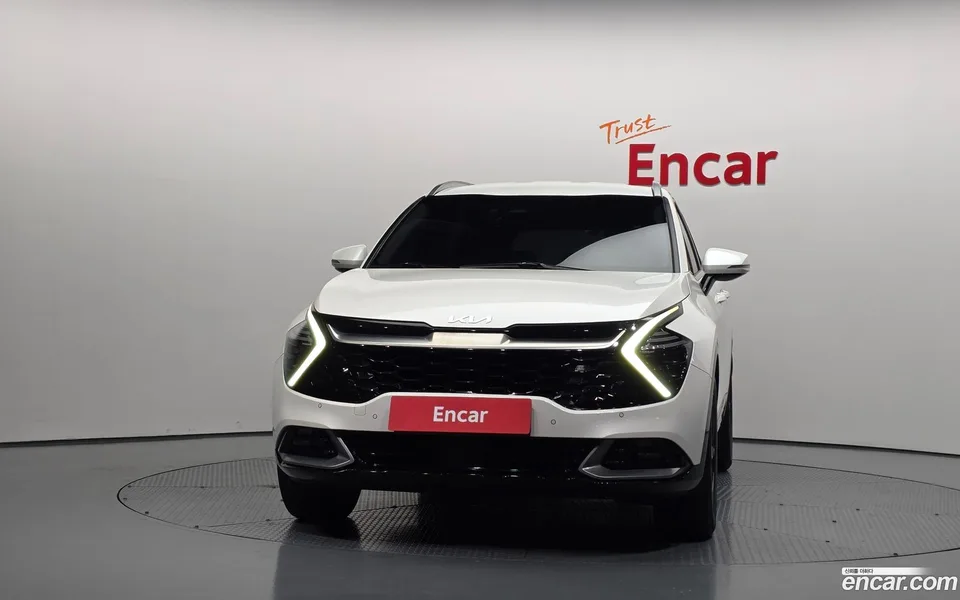 Kia Sportage 1.6 2WD 2022 — миниатюра 3