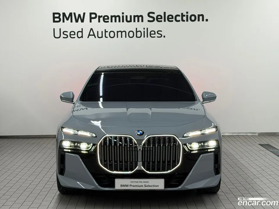 BMW 7 Series 740d xDrive M 2025 — миниатюра 2