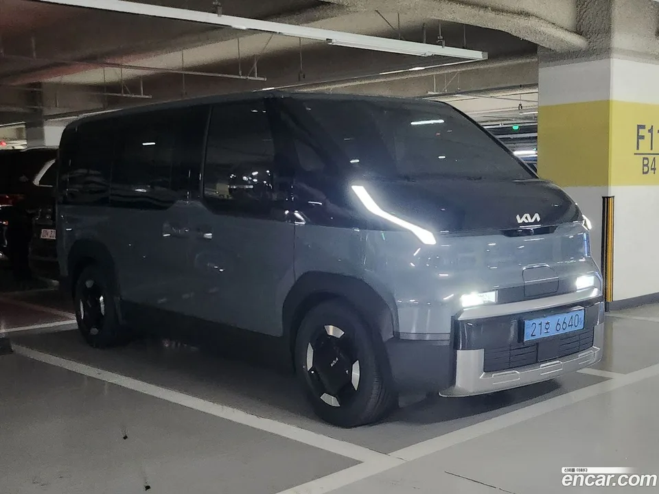 Kia PV5 2026 — миниатюра 2
