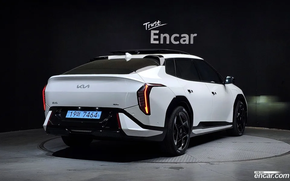 Kia EV4 2WD 2026 — миниатюра 2