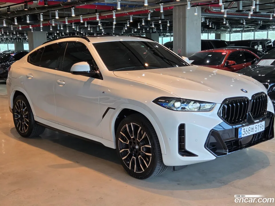 BMW X6 xDrive40i M 2025 — миниатюра 3