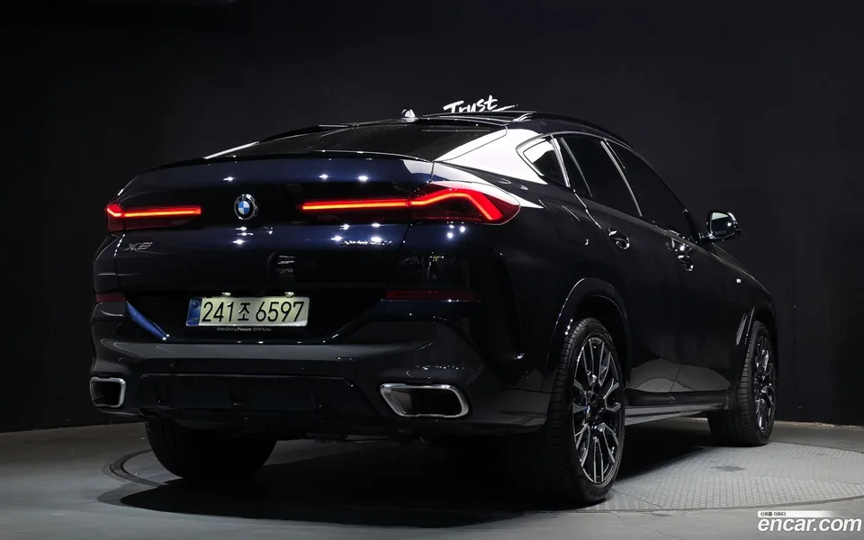 BMW X6 xDrive40i M 2025 — миниатюра 2