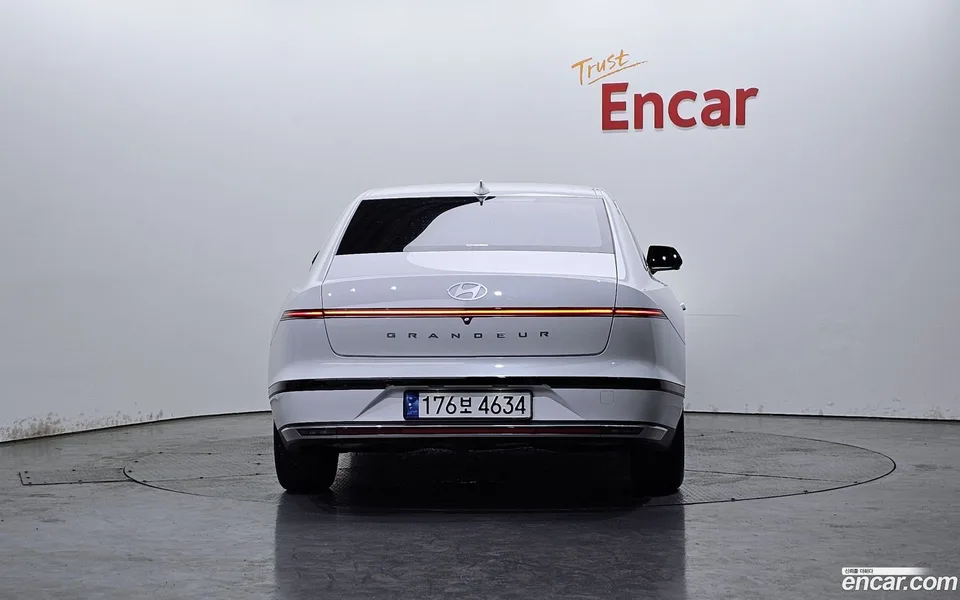Hyundai Grandeur 2.5 2WD 2024 — миниатюра 3