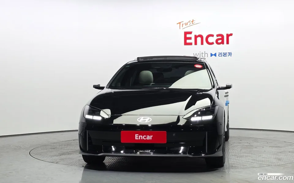 Hyundai Ioniq 6 2022 — миниатюра 3