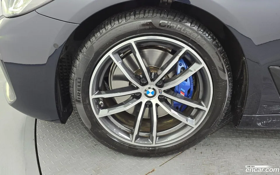 BMW 5 Series 520i M 2022 — миниатюра 5