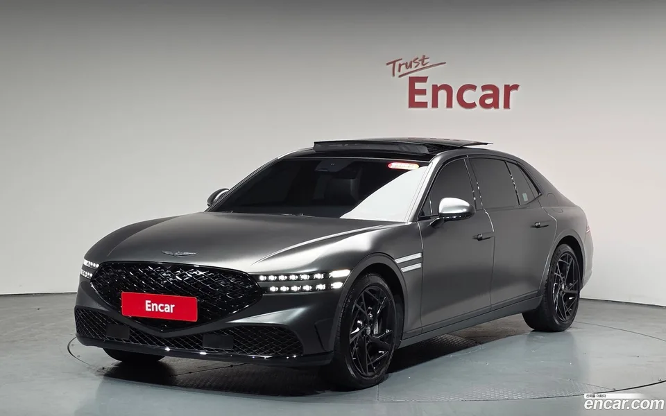 Genesis G90 3.5 AWD 2022 — фото 1, купить с доставкой в Москву
