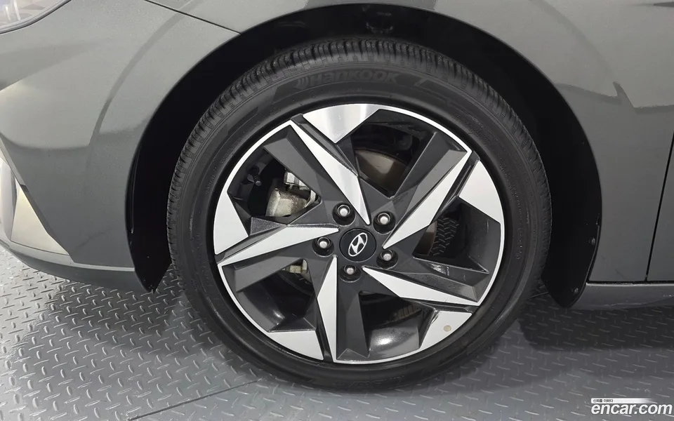 Hyundai Avante 1.6 2023 — миниатюра 5