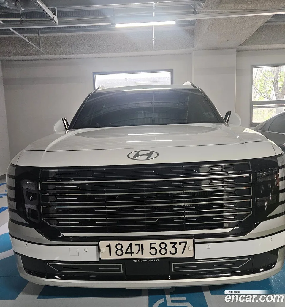 Hyundai Palisade 2.5T 2WD 7 2025 — фото 1, купить с доставкой в Москву