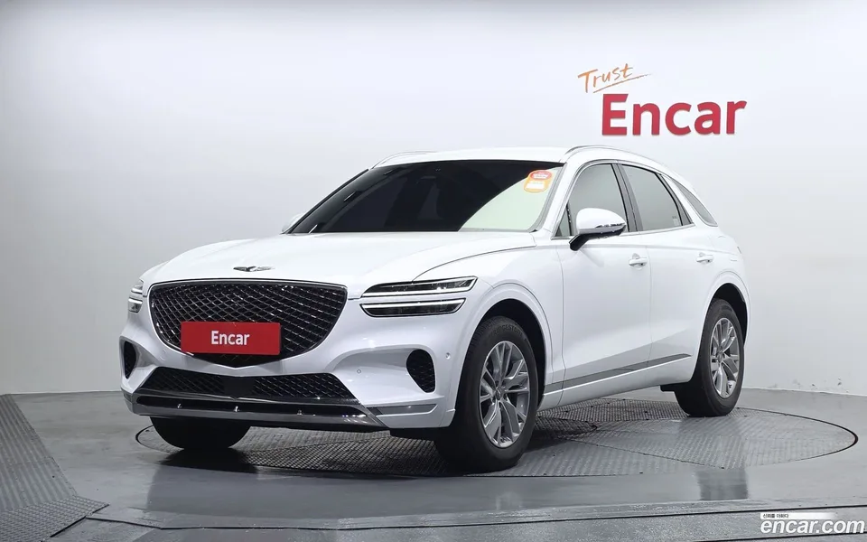 Genesis GV70 2.5T AWD 2023 — фото 1, купить с доставкой в Москву