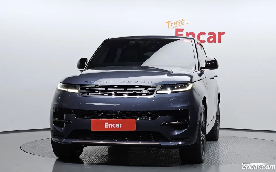 Land Rover Range Rover Sport P550E HSE 2025 — миниатюра 3