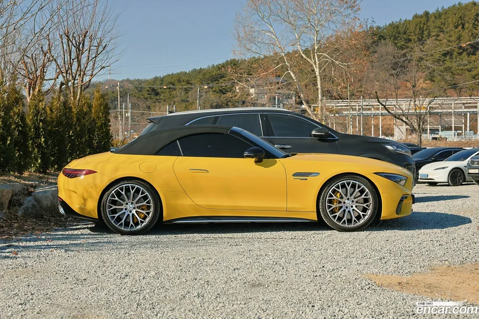 Mercedes-Benz SL-Class AMG SL63 4MATIC+ 2023 — миниатюра 2