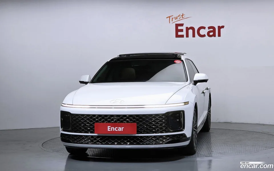 Hyundai Grandeur Hybrid 2023 — миниатюра 3