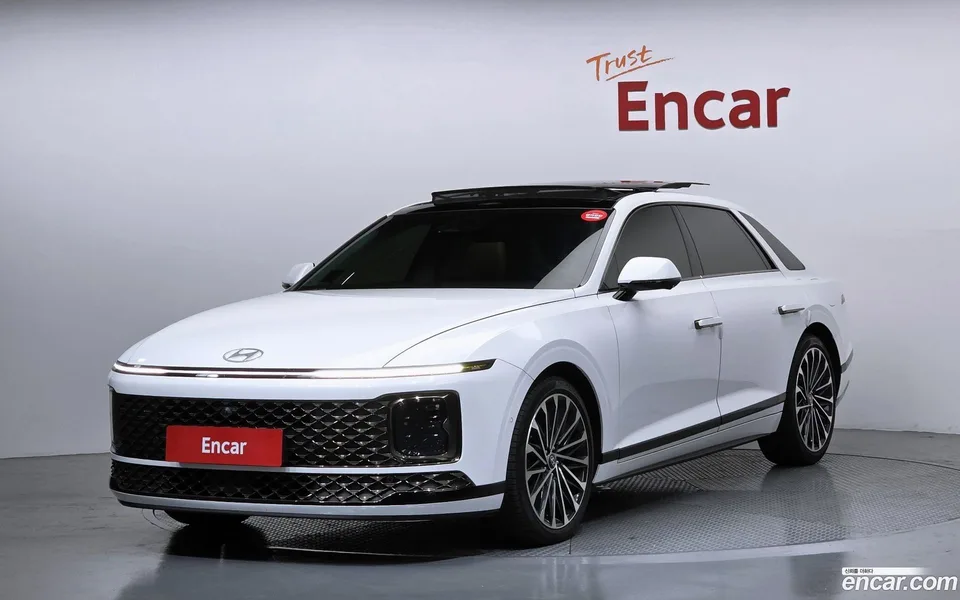 Hyundai Grandeur Hybrid 2023 — фото 1, купить с доставкой в Москву