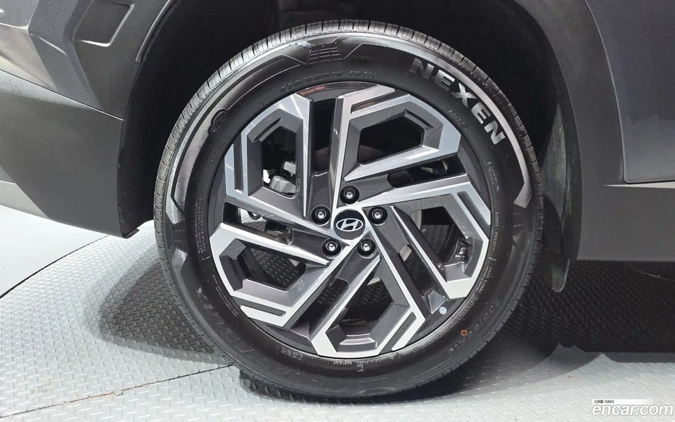 Hyundai Tucson NX4 1.6 2WD 2025 — миниатюра 5